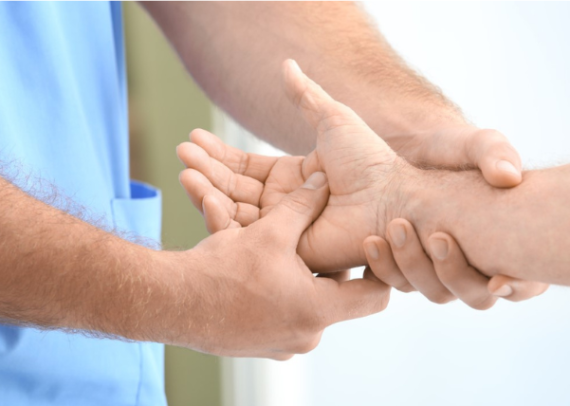 Diagnosing and Treating Common Hand and Wrist Issues